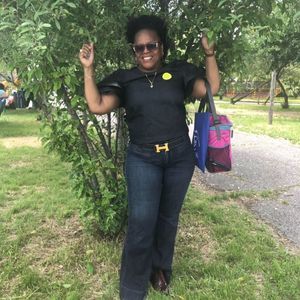 Meet your Posher, Hillary